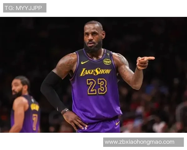 勒布朗-詹姆斯再次引领湖人获得胜利,展示无尽领导力 勒布朗-詹姆斯再次引领湖人获得胜利,展示无尽领导力