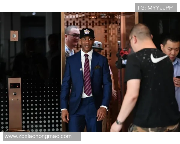 马布里携篮球精神亮相公益活动受追捧