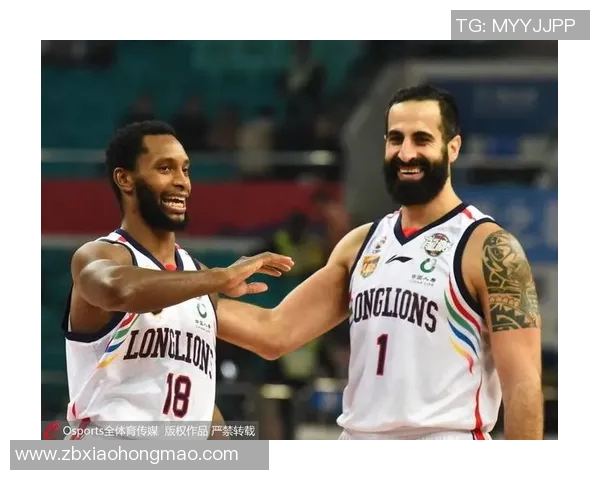 沙尔克04客负不敌不莱梅,遭遇两连败赛季困境深重 沙尔克04客负不敌不莱梅,遭遇两连败赛季困境深重